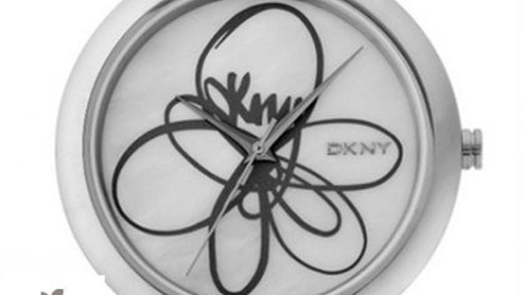 DKNY’den Sade ve Şık modeller