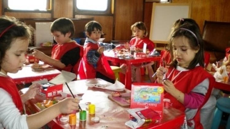 Çocuklar “Pijamalık” Tasarlıyor!