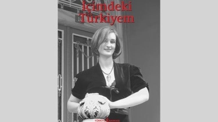Anjelika Akbar Oyuncak Müzesi’nde!