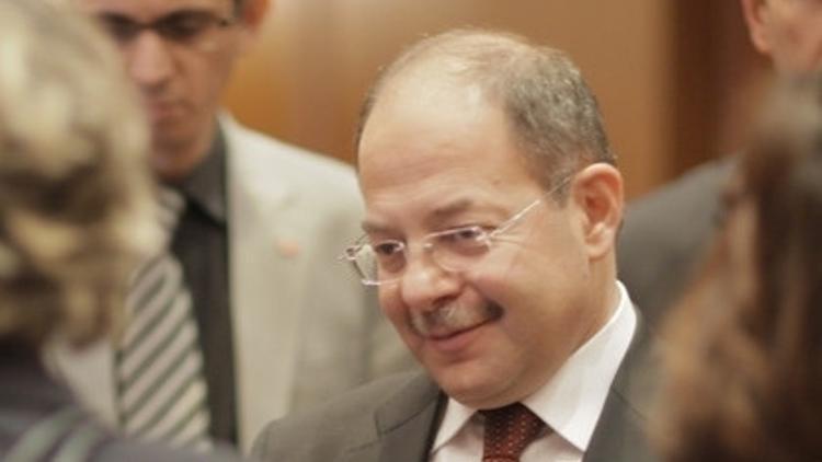 Recep Akdağ'dan Okurlarımıza Mesaj Var!