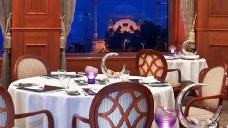 Dünya Kadınlarına Özel Sürpriz