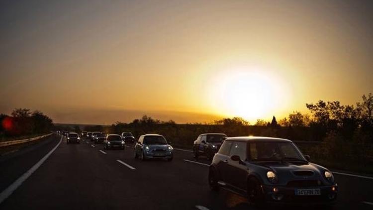MINI tutkusu tam gaz devam ediyor.