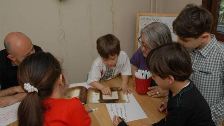 “Yaratıcı okuma atölyesi” çocukları bekliyor