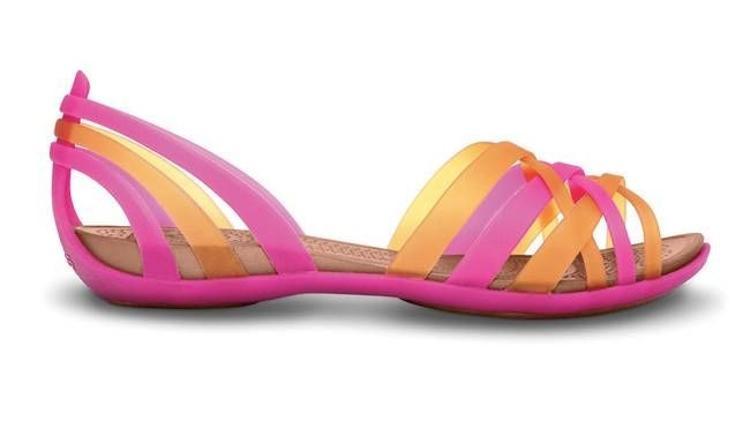 Crocs’la rengarenk bir yaz!