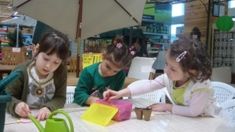 Doğayla İç İçe Çocuklar