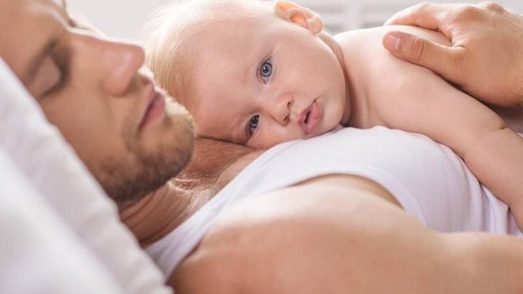 Bebekleriyle keyifli vakit geçirmek isteyen babalara