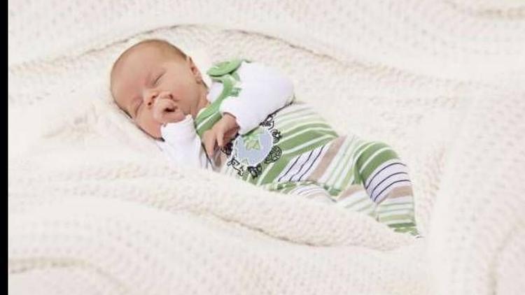 Hassas bebek ciltlerine en uygun kıyafetler Kanz’da!