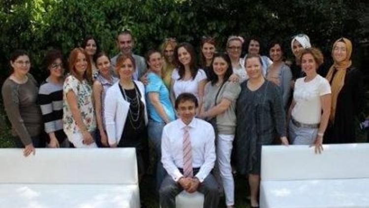 SMA, blogger annelerle buluştu