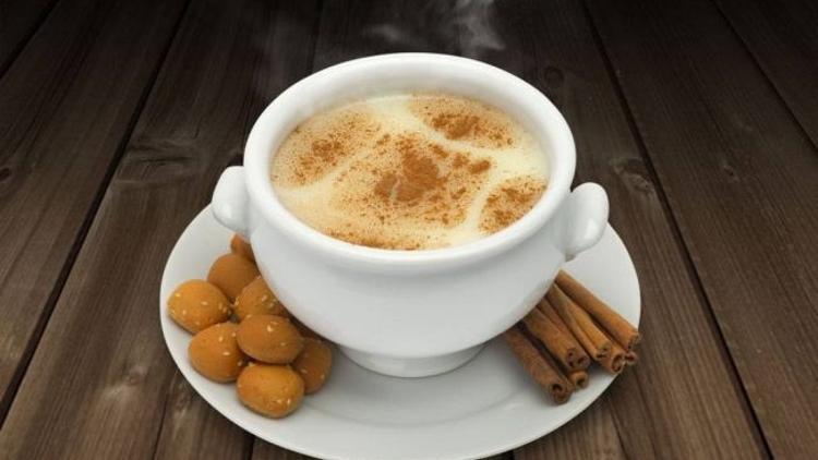 Tarçın ile içilen salep uzun süre tokluk sağlıyor!