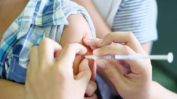 Tetanozun belirtileri nelerdir?