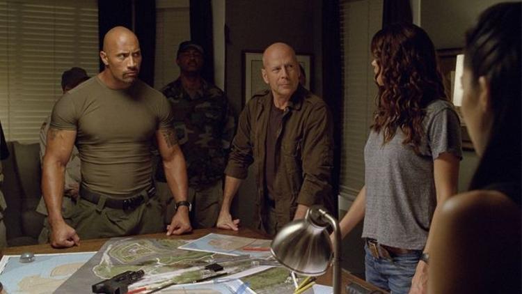 Bruce Willis ''Misilleme'' ile beyaz perdede!
