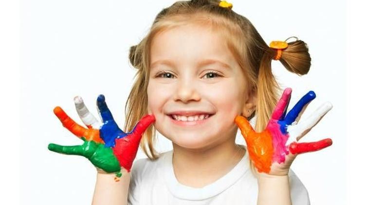 Faber-Castell, minikleri sanat yolculuğuna çıkarıyor!