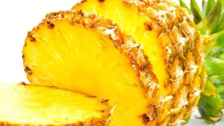 Selülitlerinizden kurtulmak için ananas tüketin