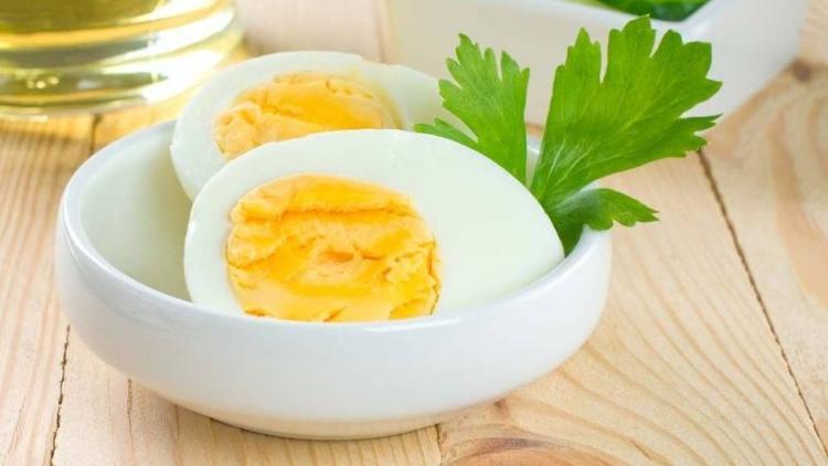 1 yaşından sonra günde mutlaka 1 yumurta