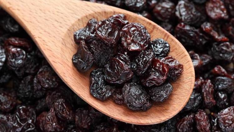 Kuru üzüm; göz, diş ve kemik sağlığı için çok faydalı
