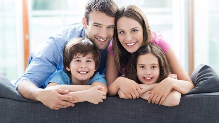 Aile içinde oluşan gruplaşma eğilimi nedir?