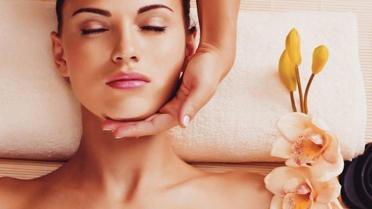Boyun ve gerdan bakımı nasıl olmalı?