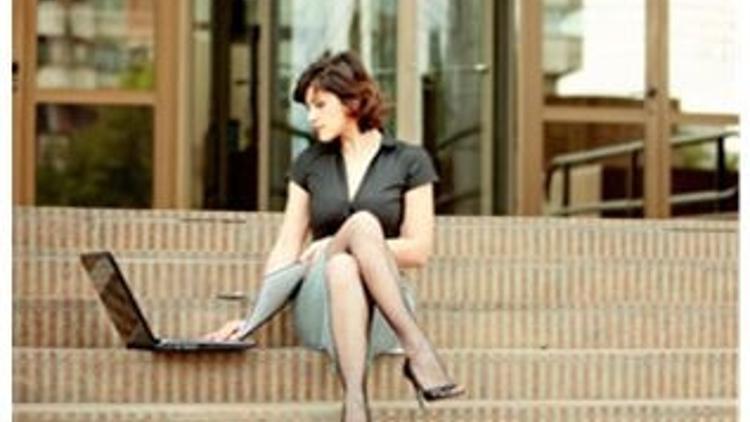 Doğumu erteleyenler yumurta rezervine baktırmalı