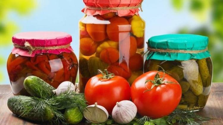 Kışın vazgeçilmezi turşular nasıl saklanmalı?