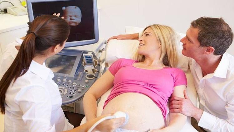 Tüp bebek tedavisinde yumurta dondurma dönemi