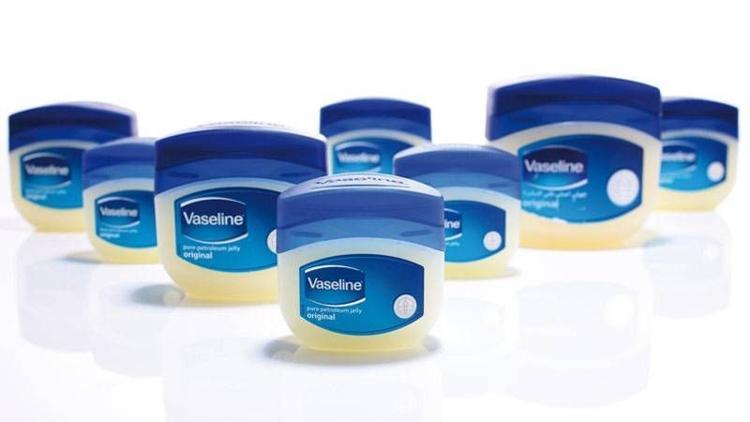 Vaseline, doğal güzelliğimizi ortaya çıkarıyor