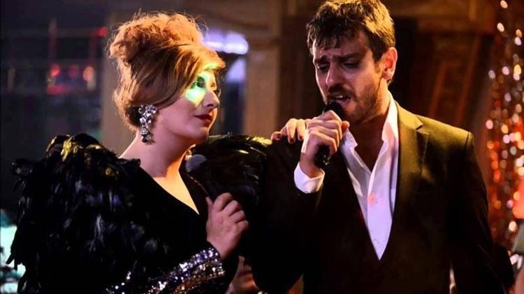 Yaren ve Karlos'tan muhteşem bir düet daha!