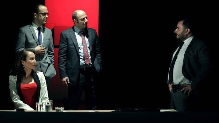 Nefeslerinizi tutatak izleyeceğiniz bir oyun: Metot