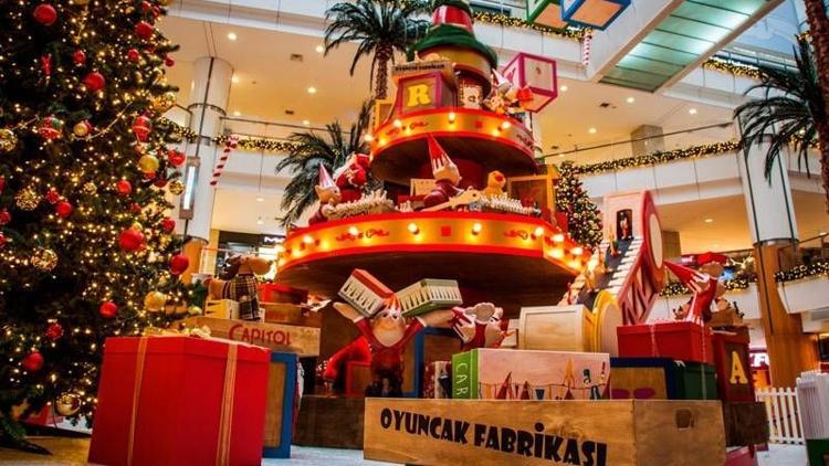 Yeni yılı Oyuncak Fabrikası'nda karşılayın!