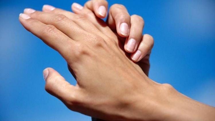 Parmaklarınızdaki değişimler hastalık habercisi