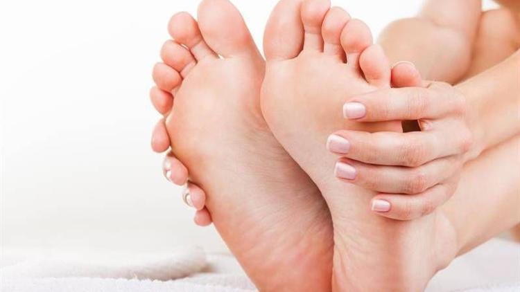 Avicenna Foot Spray ile ayağınıza sağlık