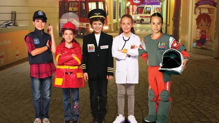 Babalar Günü’ne en eğlenceli hediye KidzMondo’dan