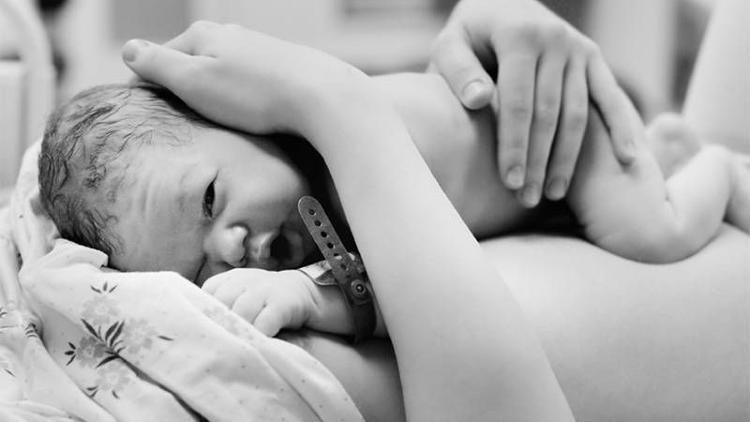 HIV virüsü artık anneden bebeğe geçemeyecek!