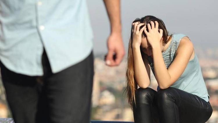 Sizi üzen kişilere bağlanmayın