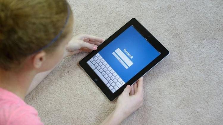 10 basit adımda Facebook güvenliğinizi sağlayın