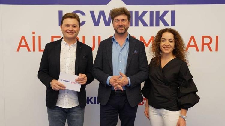 LC Waikiki aile buluşmaları