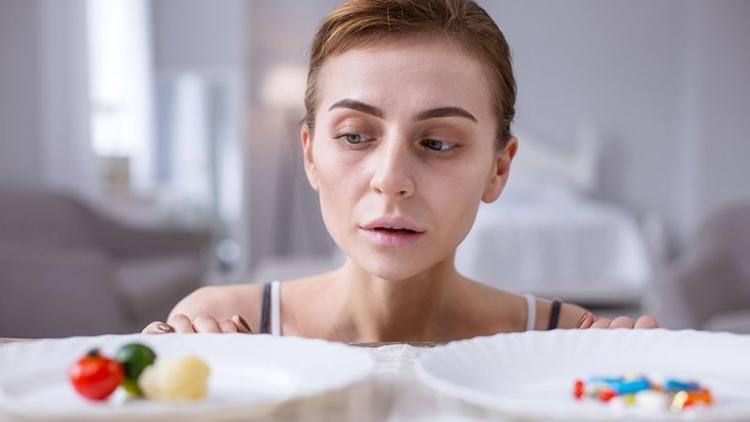 Anoreksiya nervoza nedir? Nasıl tedavi edilir?