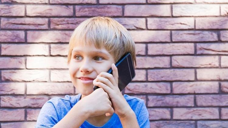 Çocuğunuz cep telefonu mu istiyor?