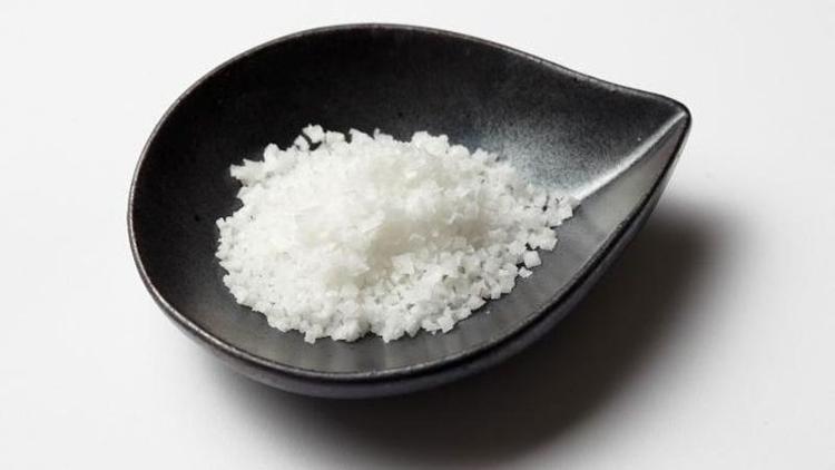 Aşırı tuz tüketimi ölüme götürüyor