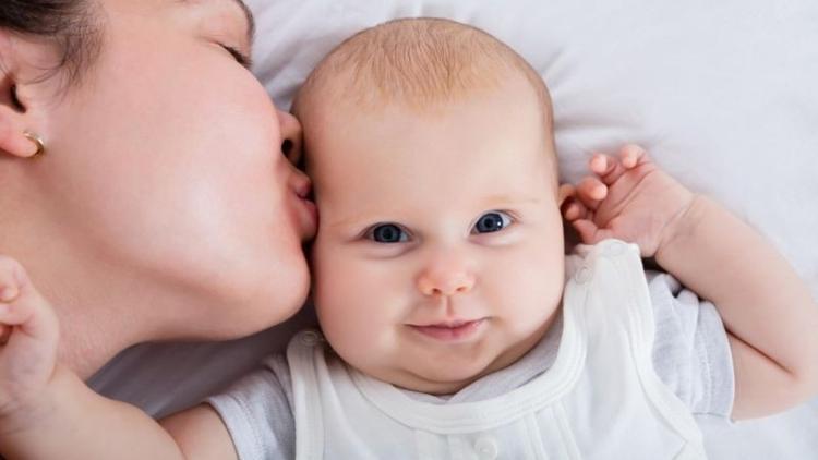 Aile hekimleri yeni anneleri bilgilendiriyor