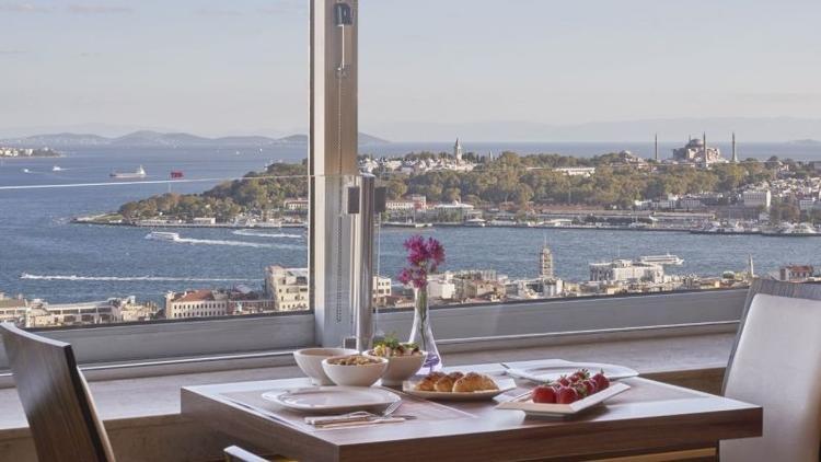 Bir Beyoğlu düşü: Richmond İstanbul