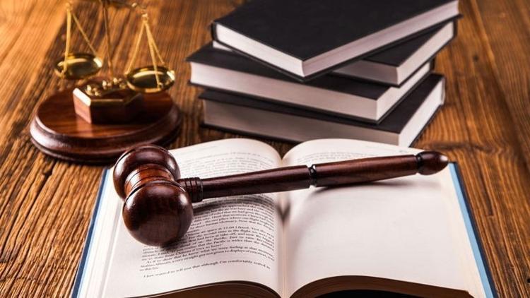 Gıyapta hakaret suçu nedir?