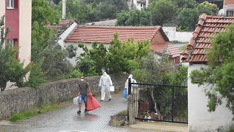 İzmir'de şok... Son günlerde vakalar artmıştı, 4 kişi öldü! 'Sokağa çıkmaya korkuyoruz'