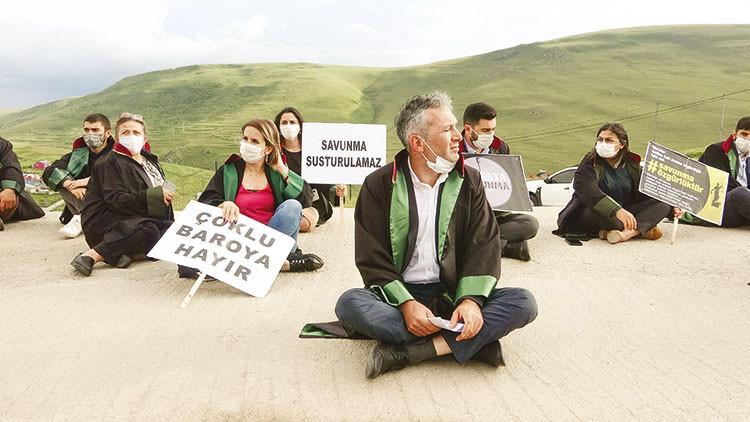 Çoklu baro Meclis’ten geçti