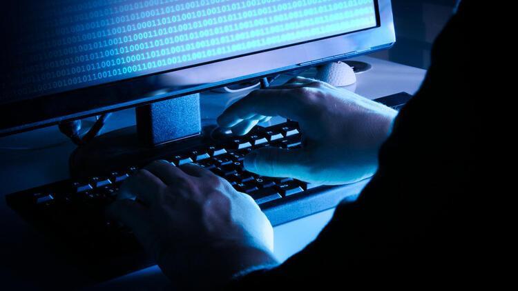 Siber saldırı nedir? Barrack Obama, Bill Gates, Elon Musk gibi isimlerin Twitter hesabı hacklendi