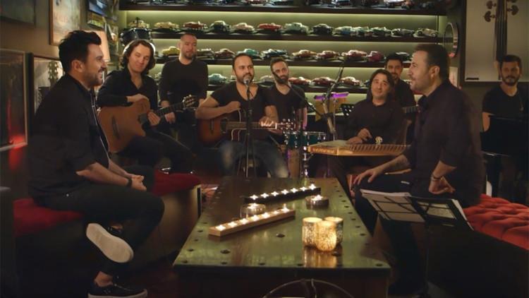 Ercan Saatçi Gökhan Tepe’yi ilk gördüğü anı Çok Akustik’te anlattı