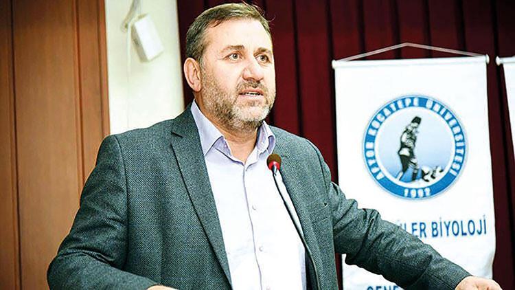 ‘Darbeciye af’ istifa getirdi