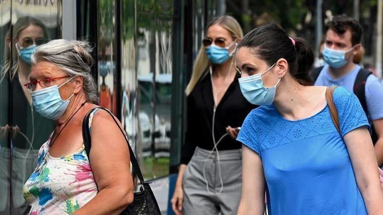 Balkanlar koronavirüs salgınında ikinci dalgayı yaşıyor