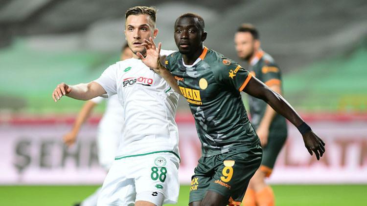 Son Dakika | Konya'da 2-0'dan dönen Alanyaspor Galatasaray'ı geride bıraktı!