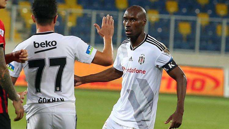 Son Dakika | Beşiktaş'ta Atiba Hutchinson'dan yeni sözleşme açıklaması!