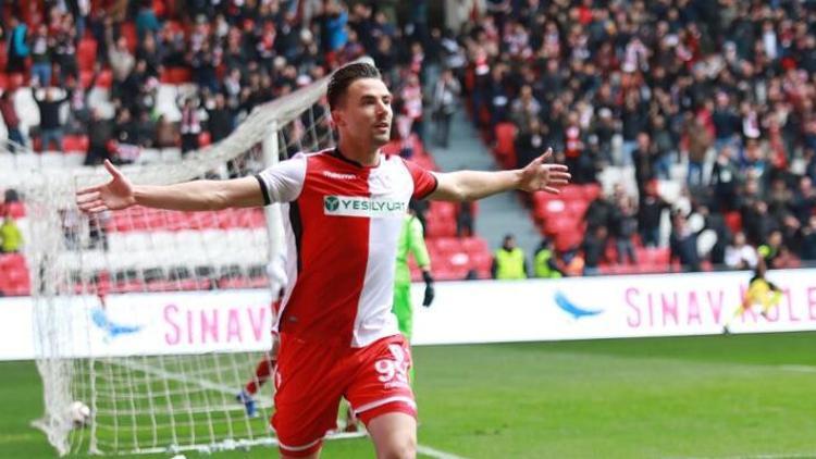 Samsunspor'da Bahattin Köse kadro dışı bırakıldı